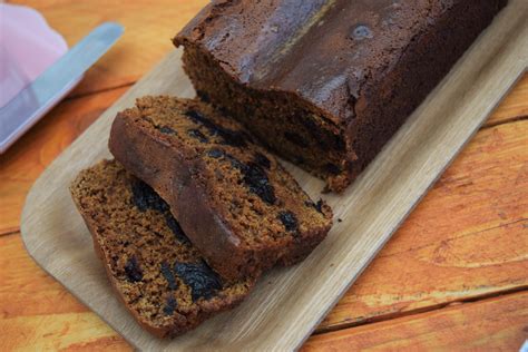 easy sticky malt loaf.